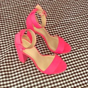 Mix No. 6 bright pink heels